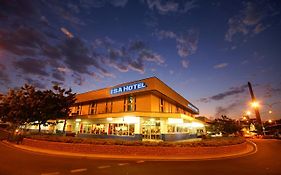Isa Hotel